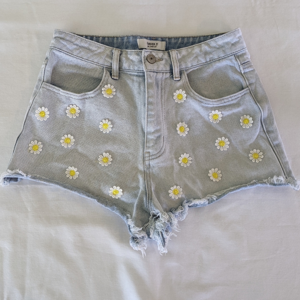 Forever 21 cut-off daisy denim shorts, light wash, high rise, cheeky
